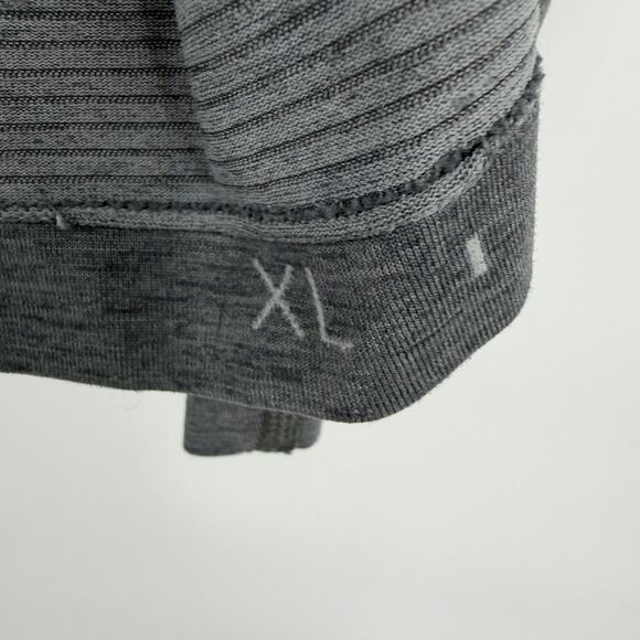 Lululemon Metal Vent Tech Long Sleeve Men's XL Gray Active Workout Running - Picture 4 of 7